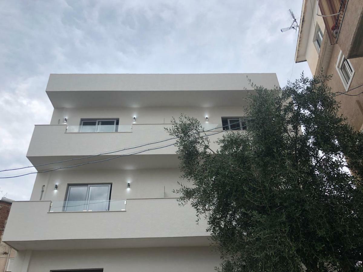 Hill'S Residence Sarandë Buitenkant foto